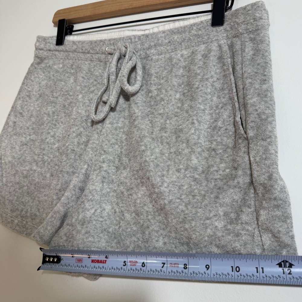 Club Monaco Gray Fleece Lounge Shorts Size Medium‎ - Picture 10 of 10
